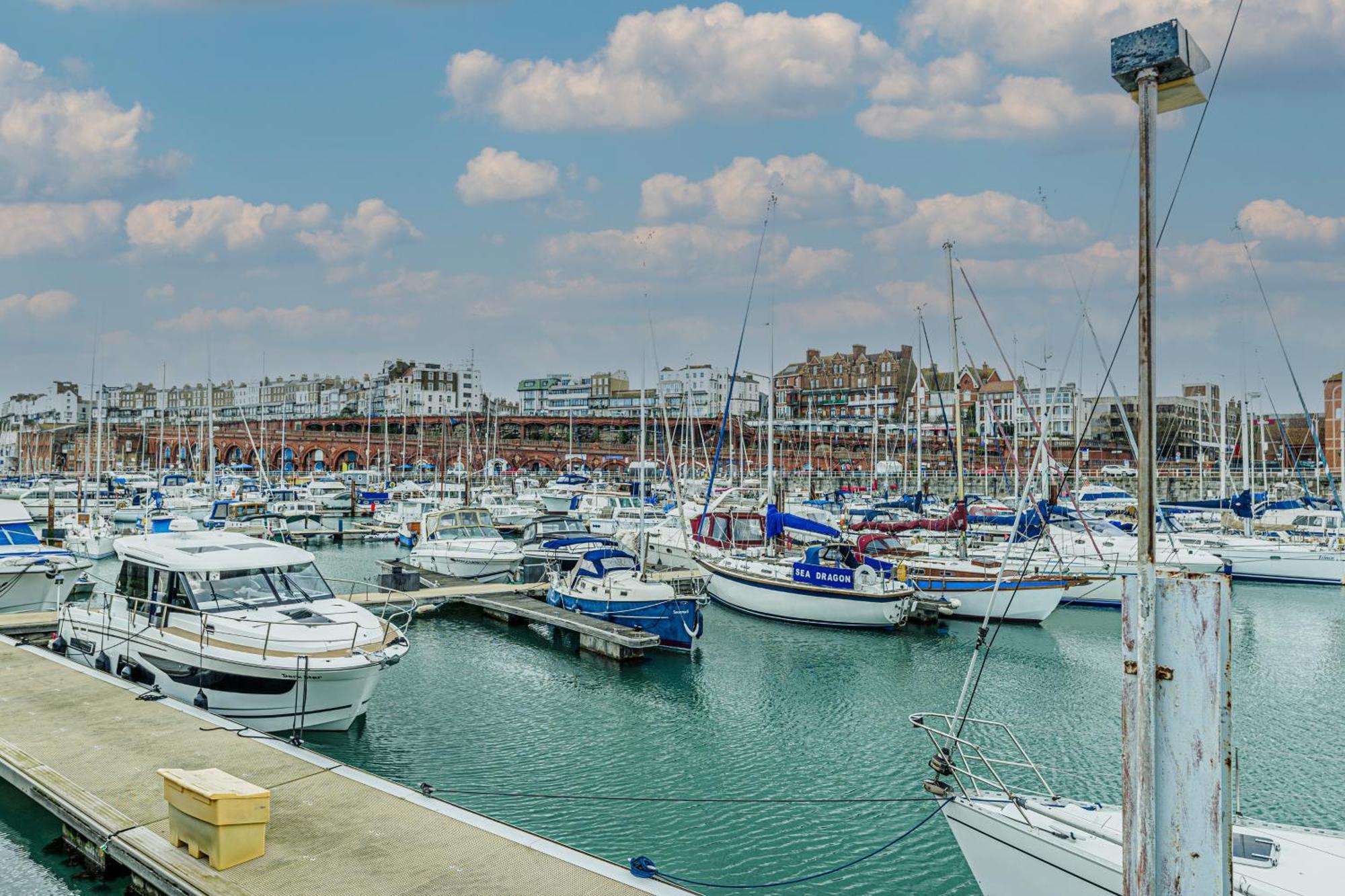 Modern Apartments In Vibrant Ramsgate Exteriér fotografie